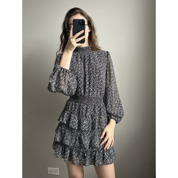 Express Black & White Ruffled Dress Size L – Feminine Flowy Silhouette Chic Stat - Picture 4 of 9